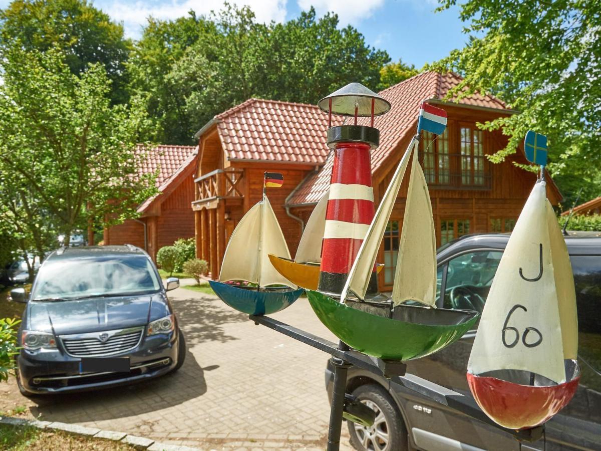 Strandschloesschen Sellin - Haushaelfte 1 Villa Luaran gambar